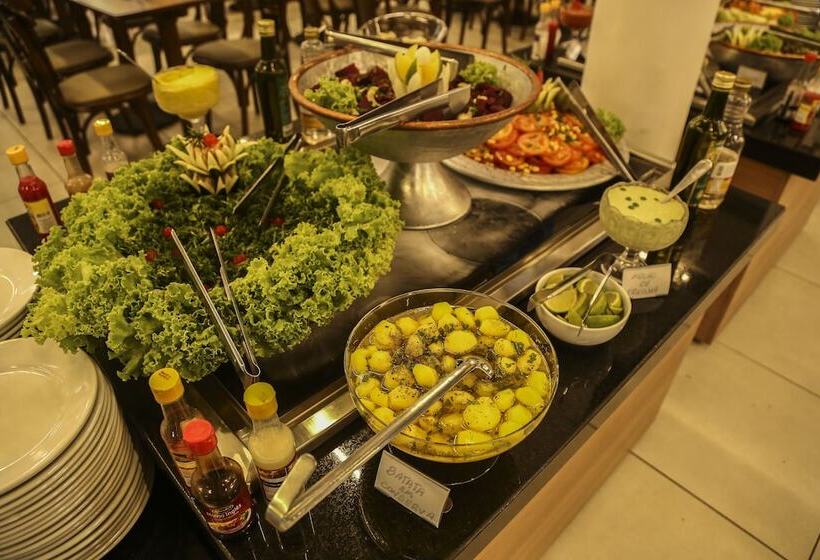 Отель Santo Graal