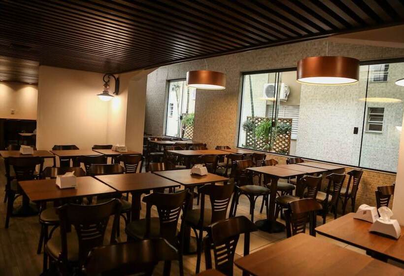 Отель Santo Graal