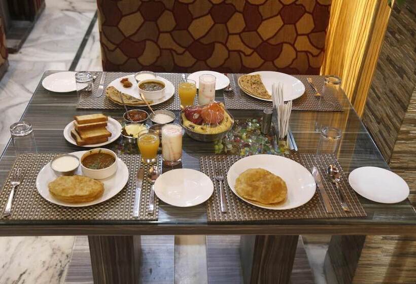 Hotel Sheetal Regency , Mathura