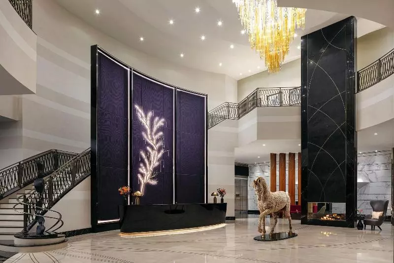 هتل The Ritzcarlton, Astana