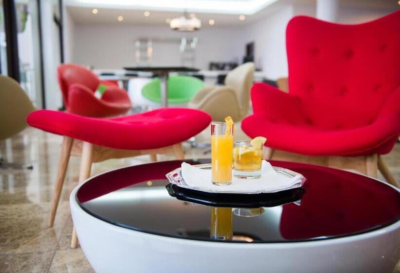 فندق Vip Executive Tete