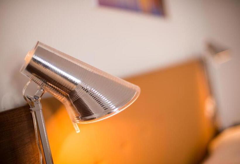 فندق Vip Executive Tete