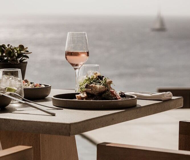 בית מלון כפרי Enigma Mykonos Hideaway Suites