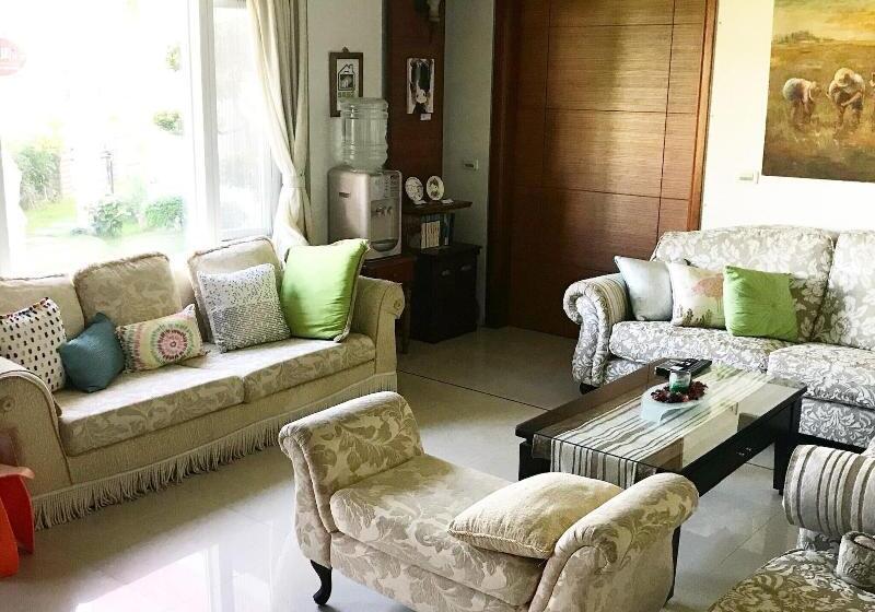 4 Seasons Garden B&b