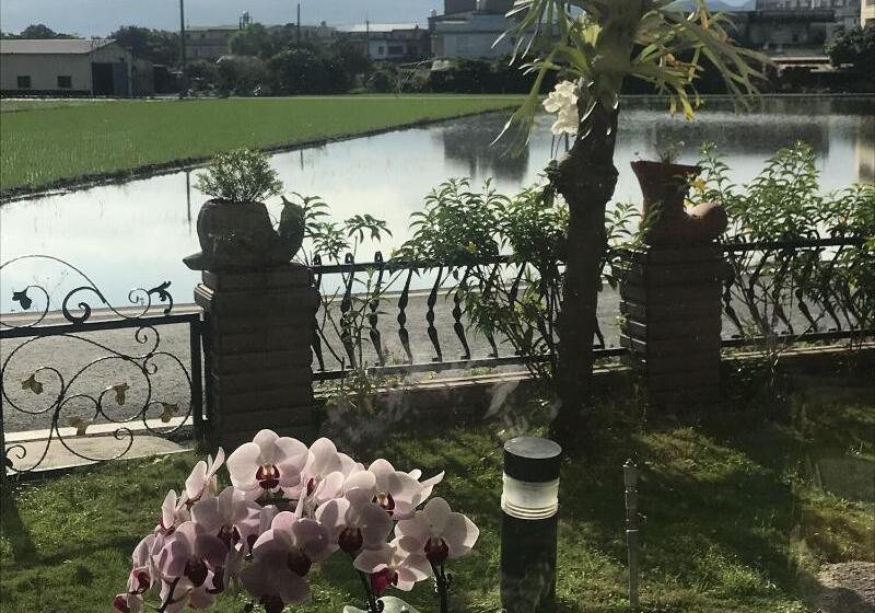 4 Seasons Garden B&b