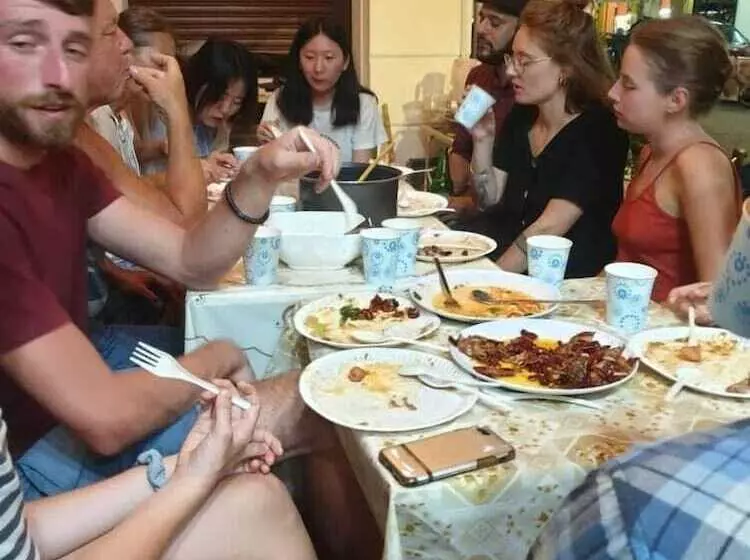 Cocoa Mews Cafe & Homestay   Hostel