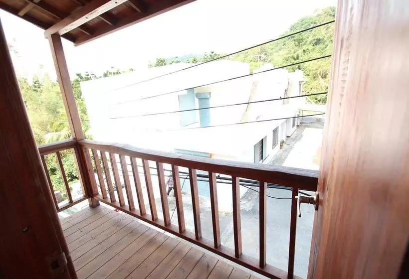 Jialeshuel Surf Hotel B&b
