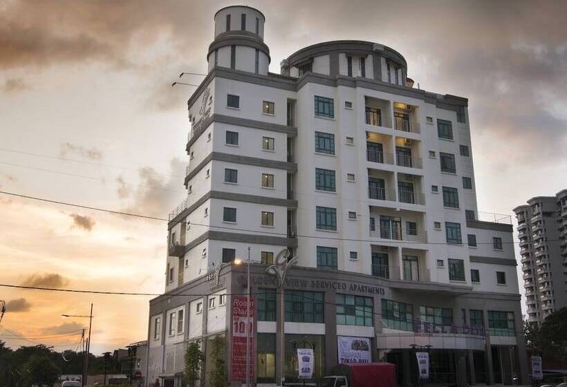 Golden View Serviced Apartment