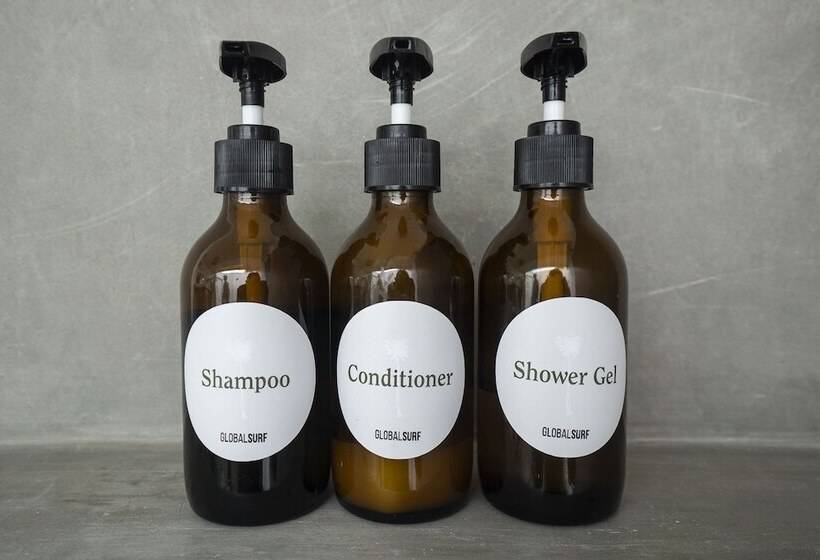 ホテル Global Surf Lodge Kabalana