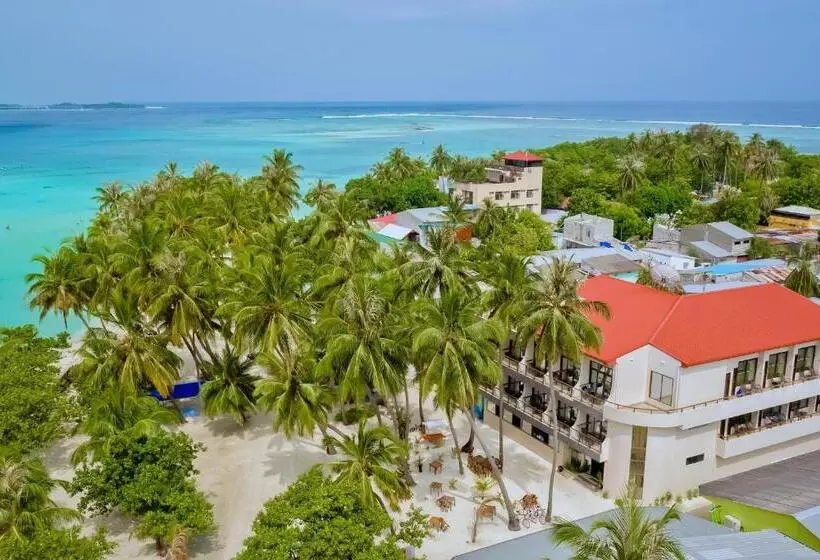 هتل Kaani Beach