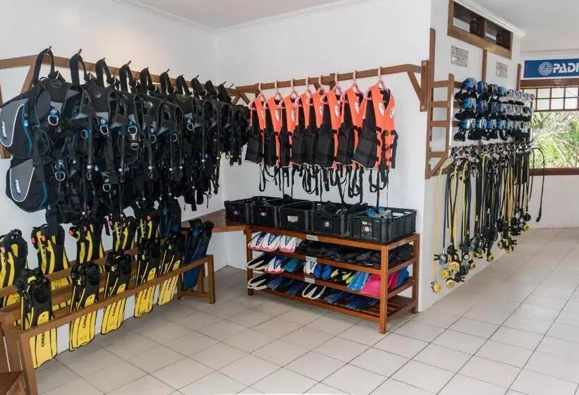 Hotelli Quo Vadis Dive Resort