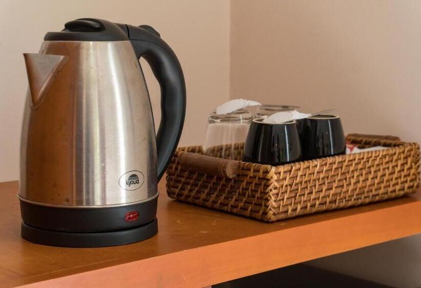 Hotel Quo Vadis Dive Resort