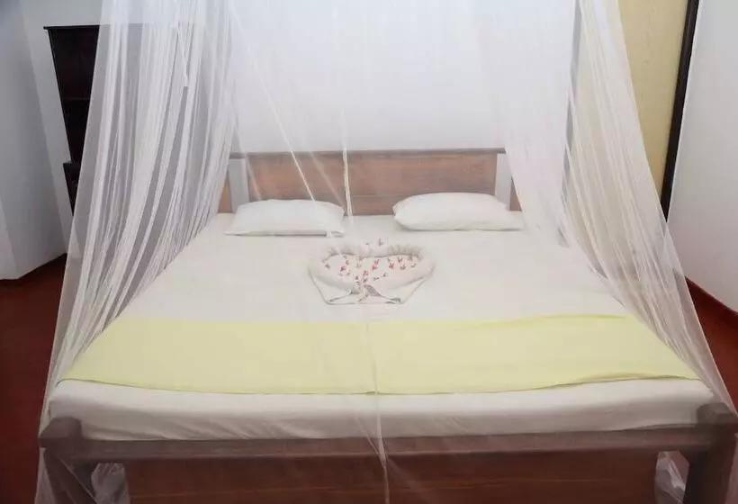 پانسیون Garden Inn