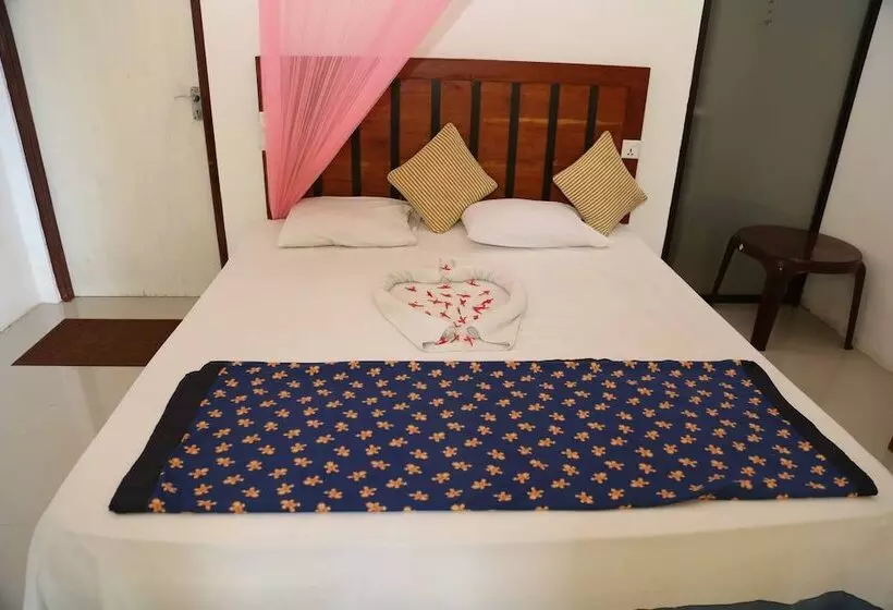 پانسیون Garden Inn