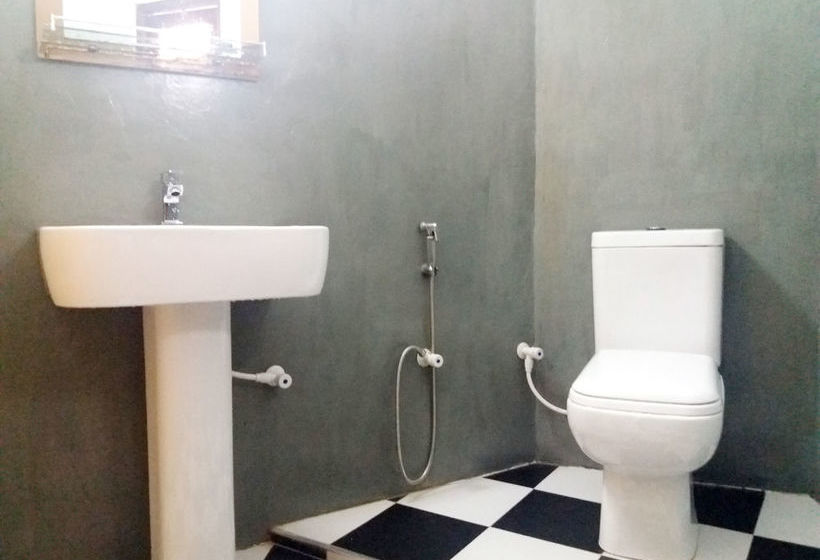 Пансион Lagoon Resort Goviyapana