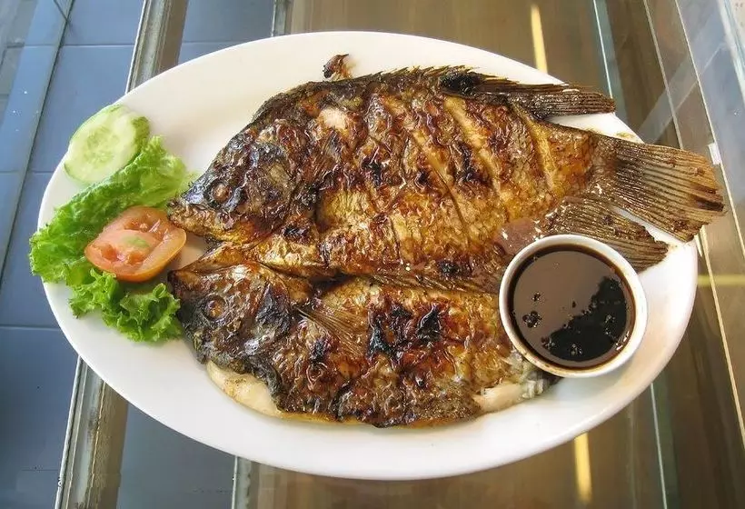 Majatalo Lagoon Resort Goviyapana