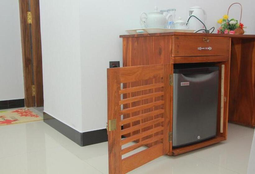 膳宿费 Maduranga N Guest