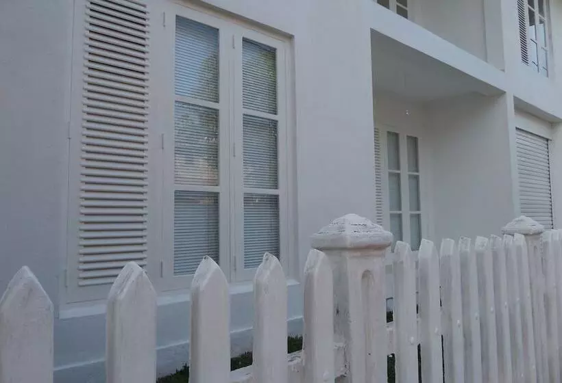ペンション White Villa Ambalangoda