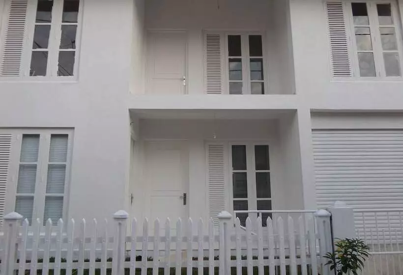 ペンション White Villa Ambalangoda
