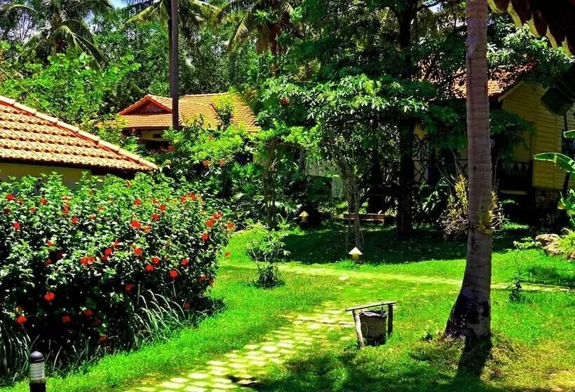 Phu Quoc Eco Beach Resort