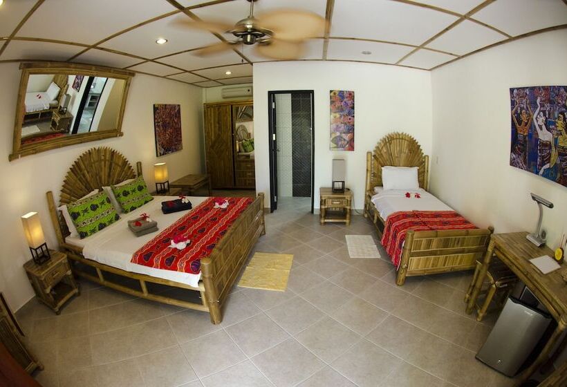 Dolphin House Resort Moalboal