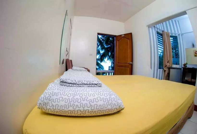 Oslob Seafari Resort