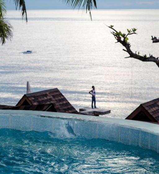 Oslob Seafari Resort