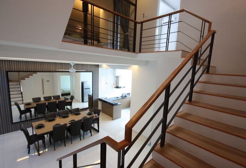 Shamrock Beach Villas 9