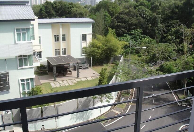 Shamrock Beach Villas