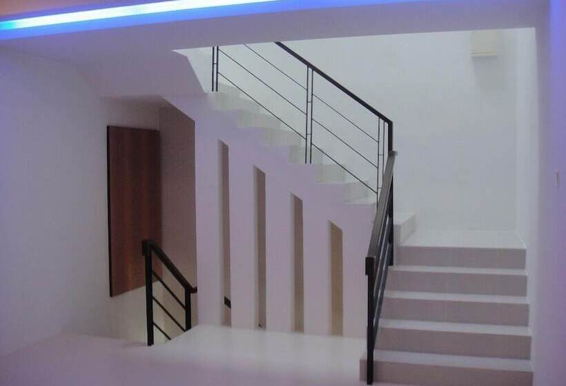 Shamrock Beach Villas