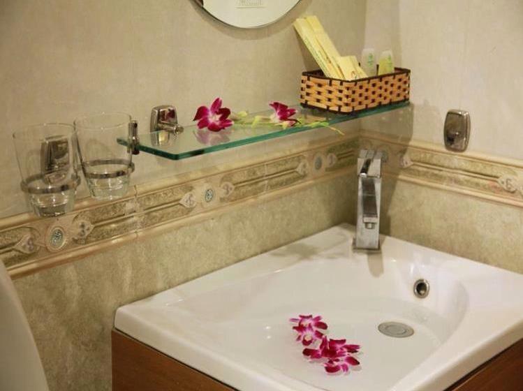 هتل Moonlight 2  Da Nang