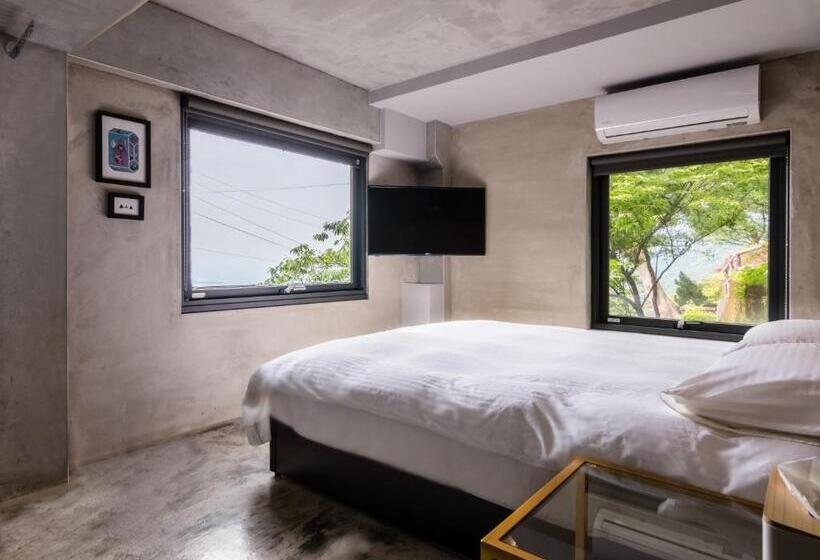 تختخواب و صبحانه H& Jiufen Ore Inn