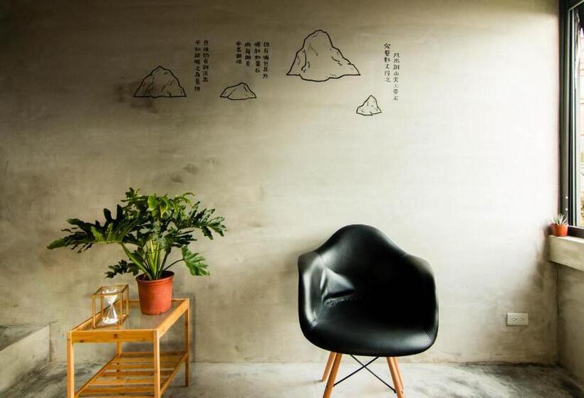 تختخواب و صبحانه H& Jiufen Ore Inn