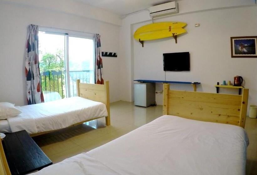 تختخواب و صبحانه Surfspot House