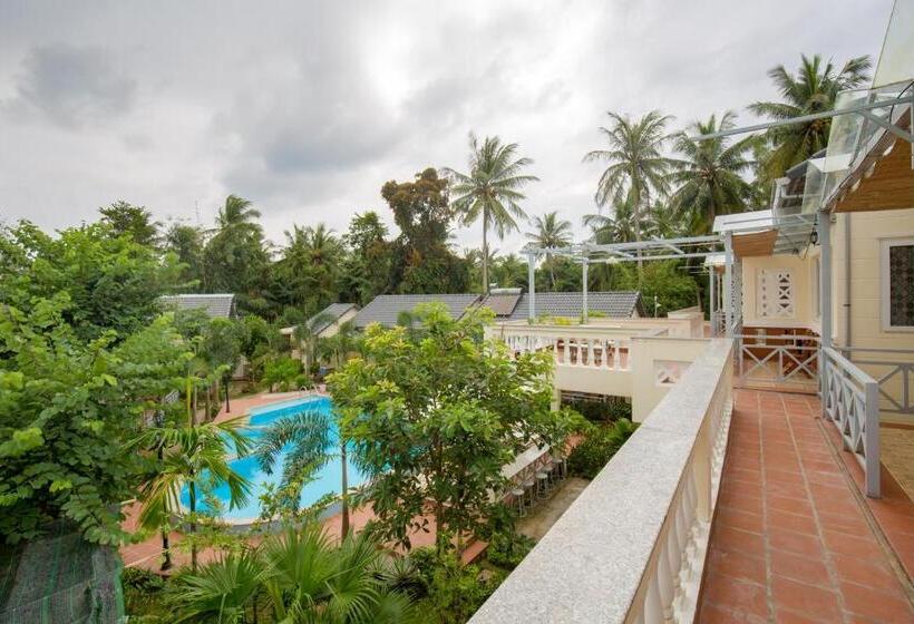 استراحتگاه Blue Paradise Bungalow Phu Quoc