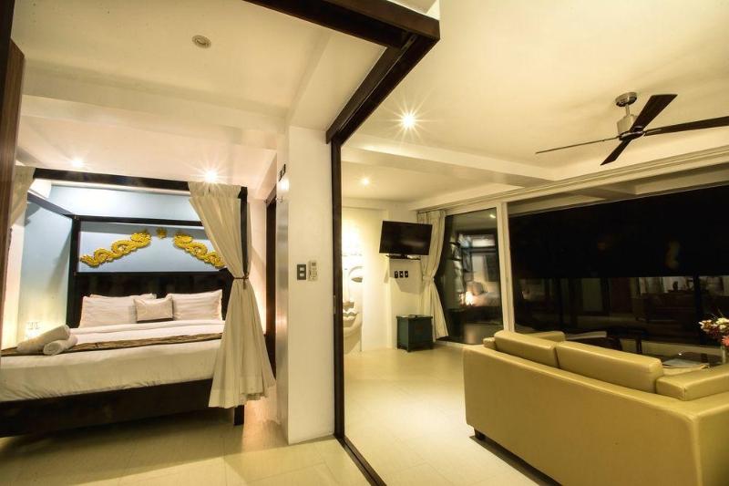 فندق Boracay Karuna Luxury Suites