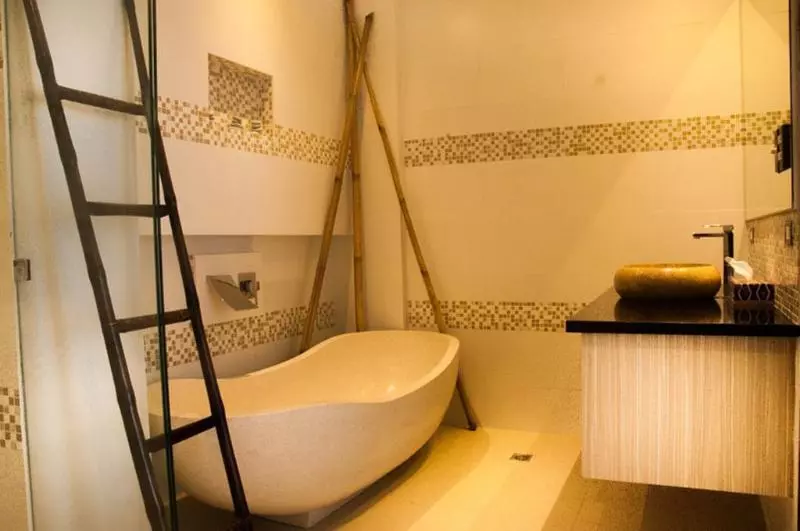 هتل Boracay Karuna Luxury Suites