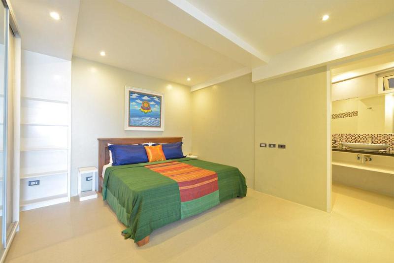 فندق Boracay Karuna Luxury Suites