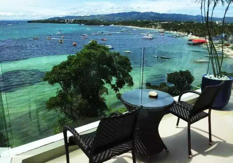هتل Boracay Karuna Luxury Suites