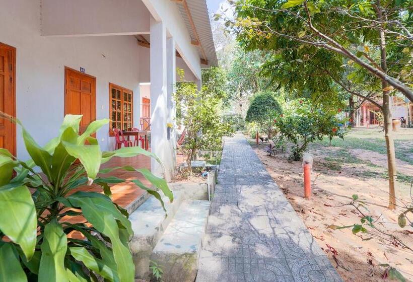 هتل Huong Giang Bungalow