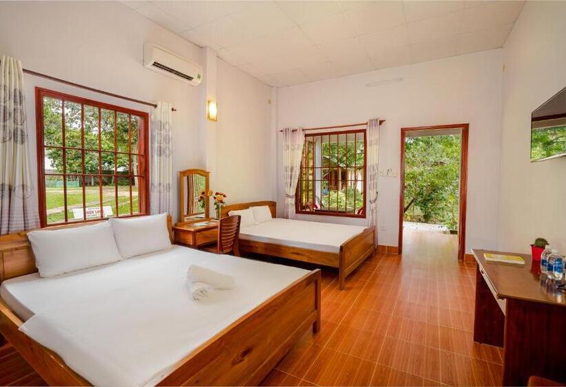 هتل Huong Giang Bungalow