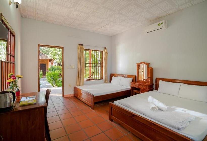 هتل Huong Giang Bungalow