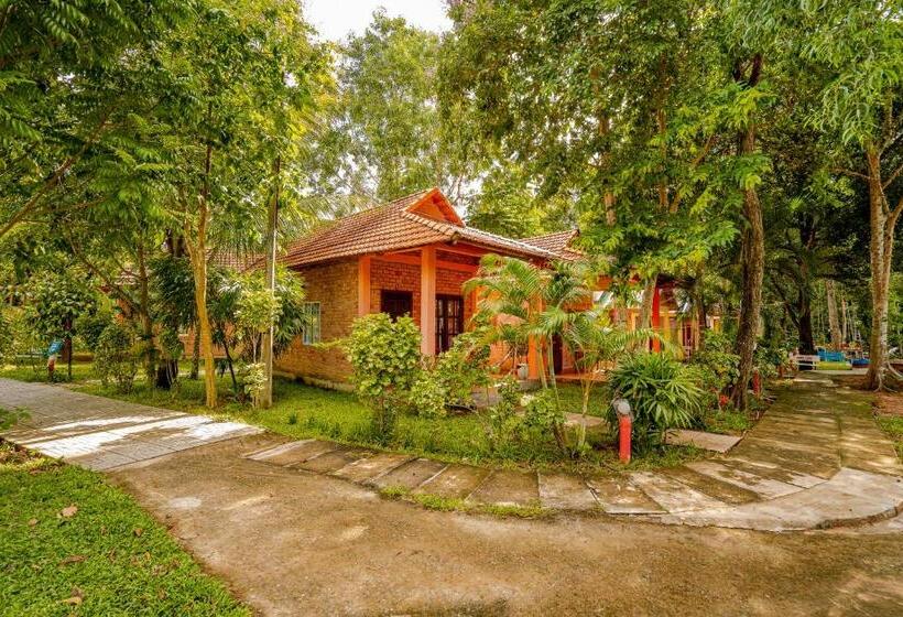 هتل Huong Giang Bungalow