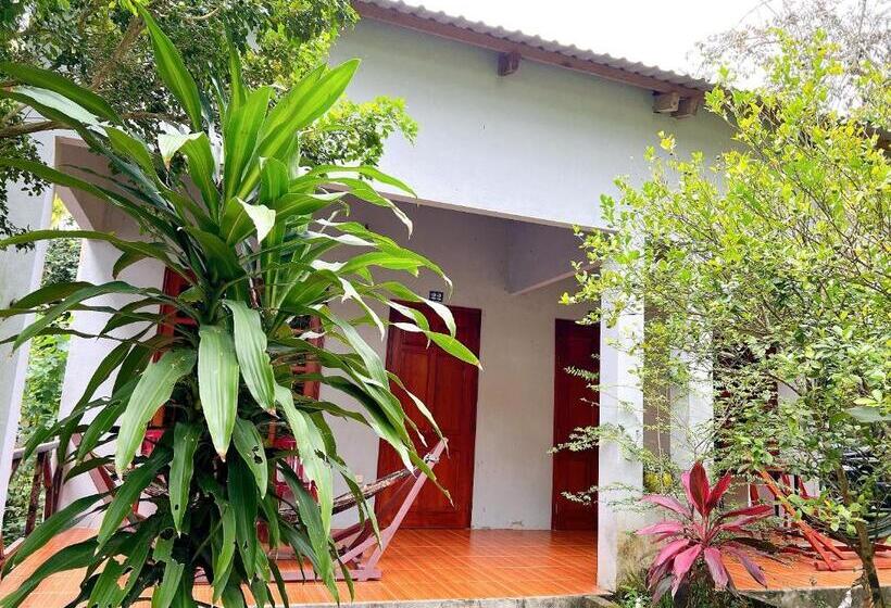 هتل Huong Giang Bungalow