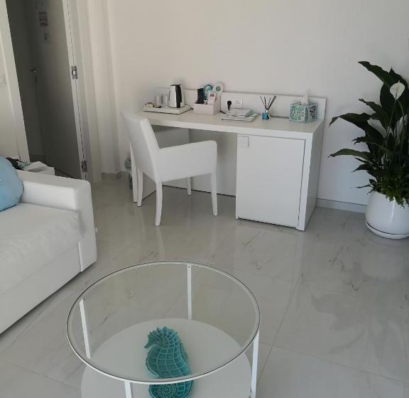 فندق La Calanque