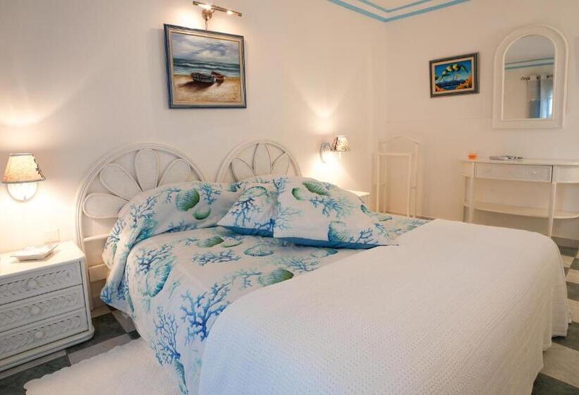 فندق La Calanque