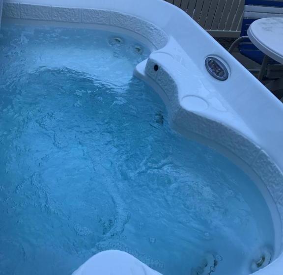 فندق Lighthouse Point Villas