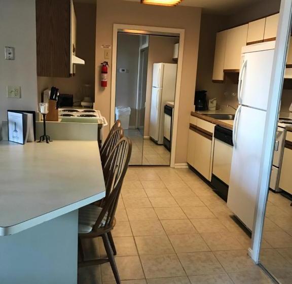 فندق Lighthouse Point Villas