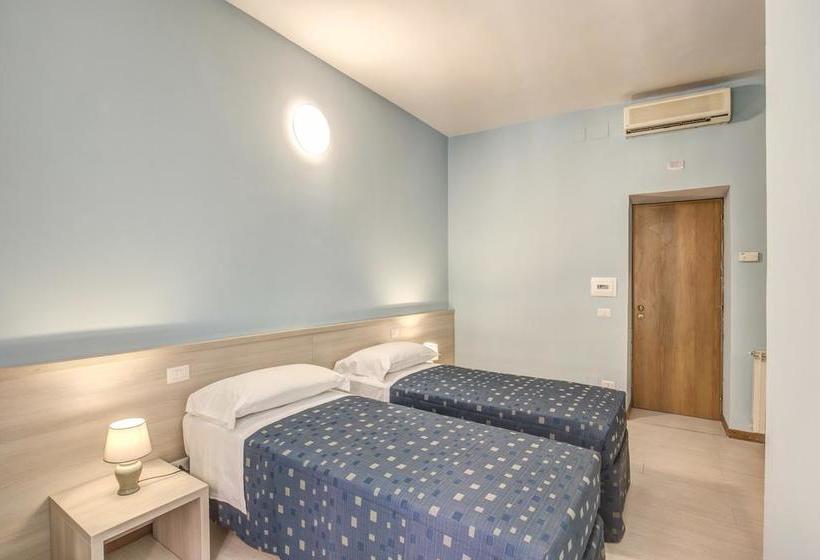 Fotos del hotel Nuova Monaco:  3