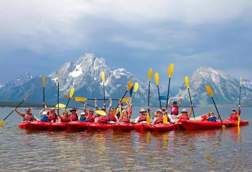هتل Multi Resorts At Jackson Pines
